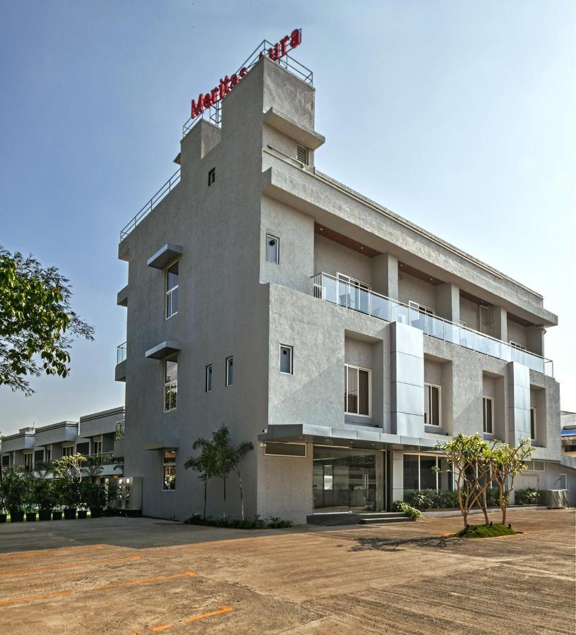 Meritas Aura Resort Lonavla Exterior foto